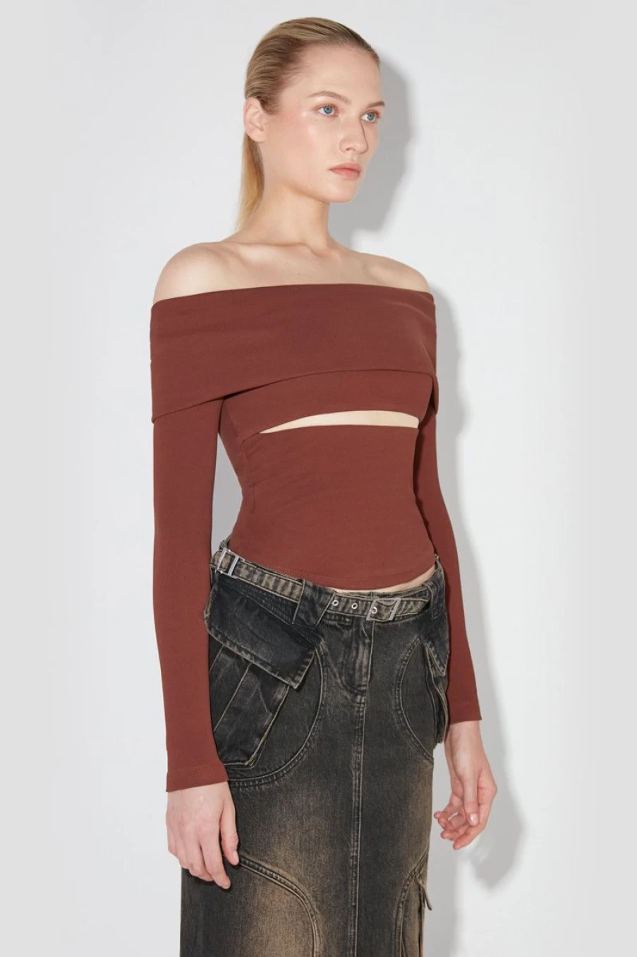 MISBHV Elena Off Shoulder Longsleeve Brown Best