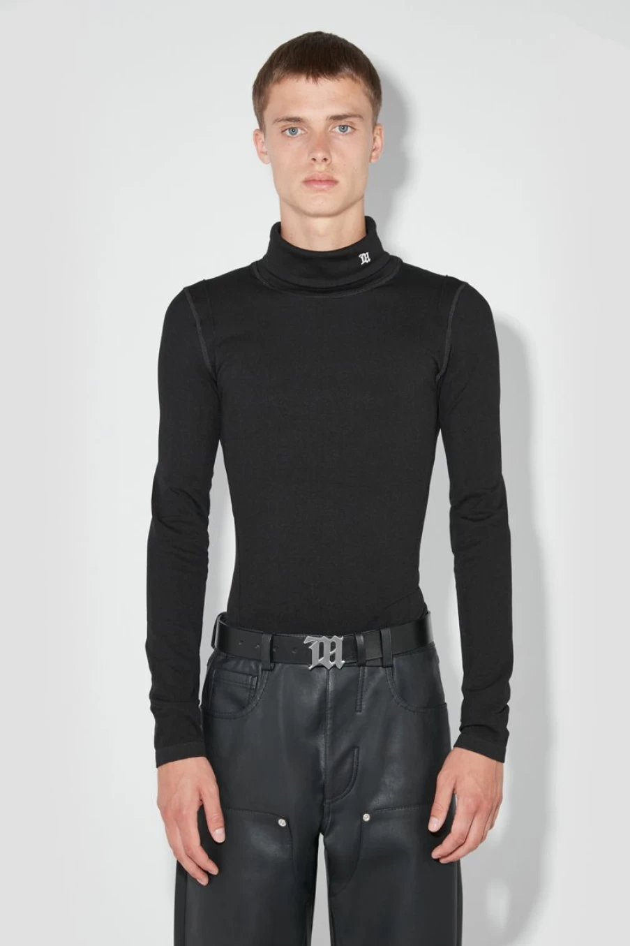 MISBHV M Seamless Turtleneck Black Best