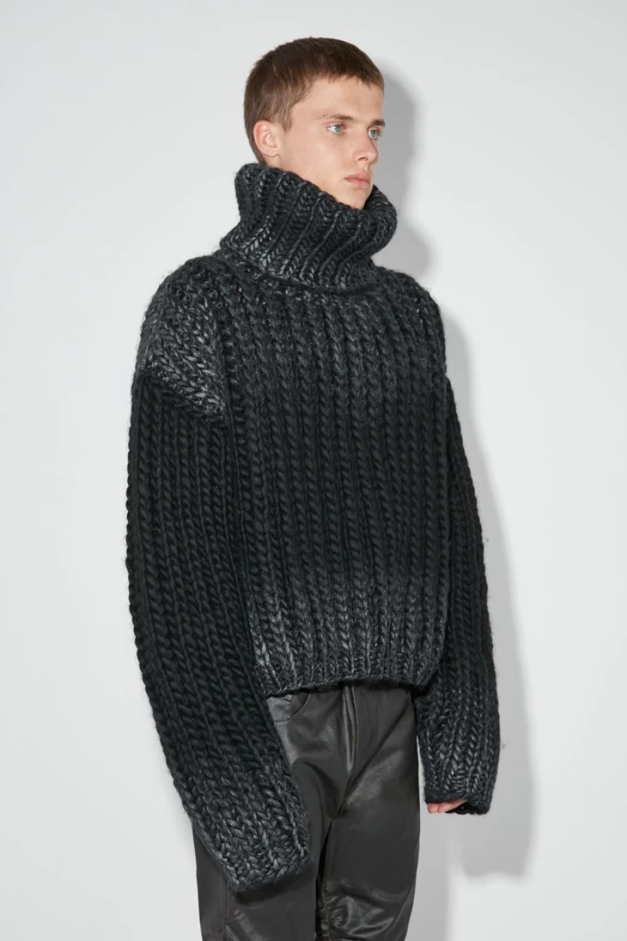 MISBHV Bulky Wax Sweater Black Online